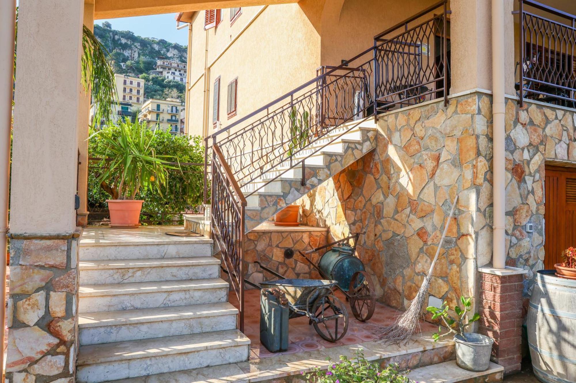 B&B Giardino Dei Cedri Trabia Exterior photo